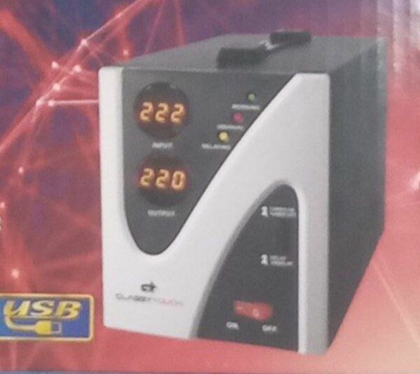 Régulateur de tension automatique (AVR) 2000 w