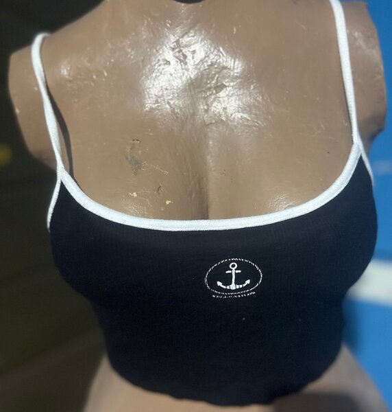 tops courts pour femmes