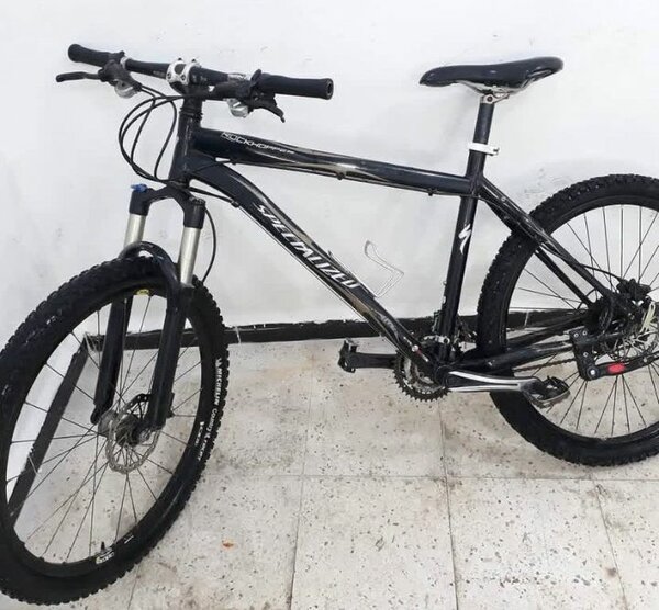 VTT tout suspendu noir