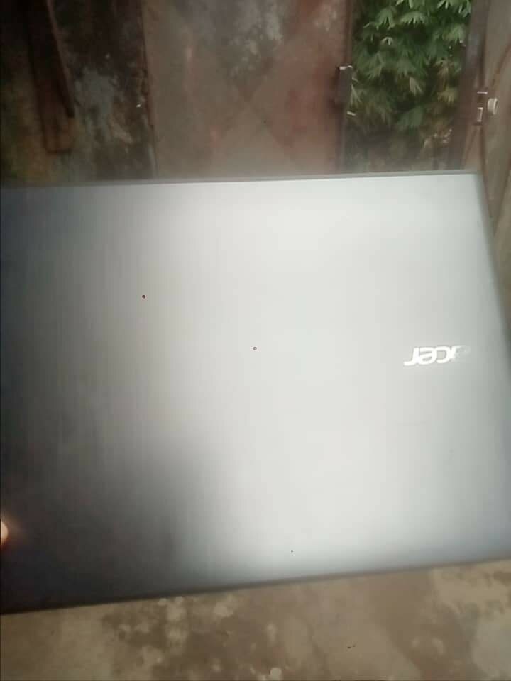 Acer Laptop Portable Puissant