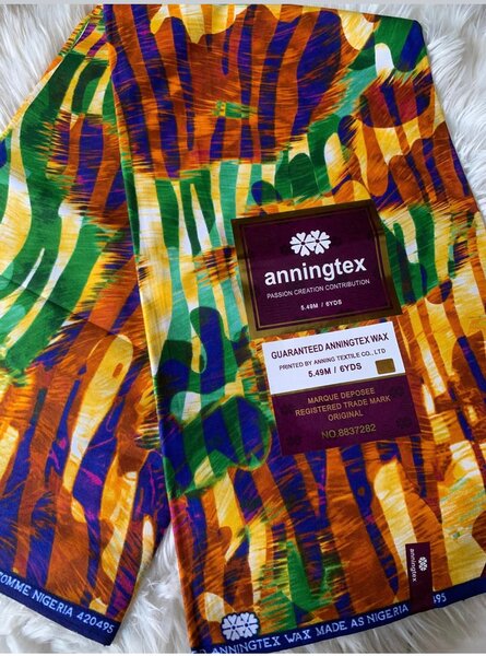 Tissu africain en wax coloré