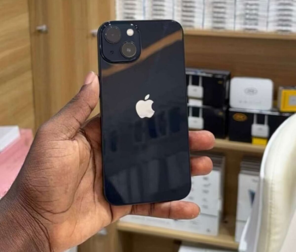 16plus 256gb Physical sim