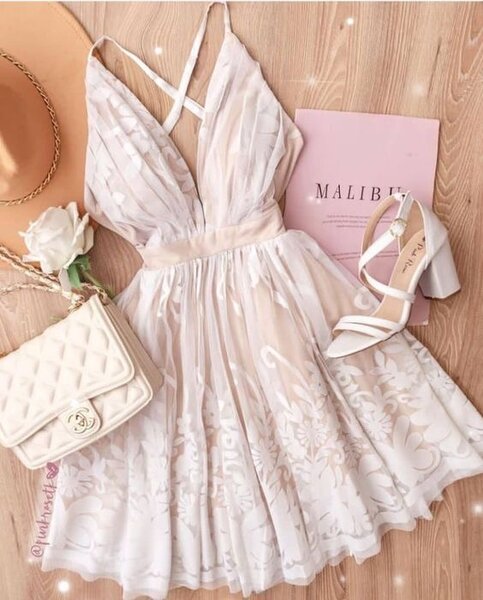 Robe cocktail élégante