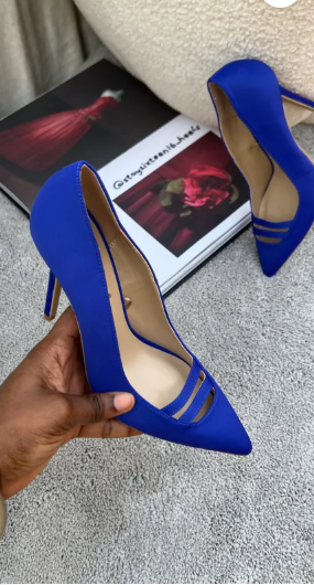 Darlene blue court shoes