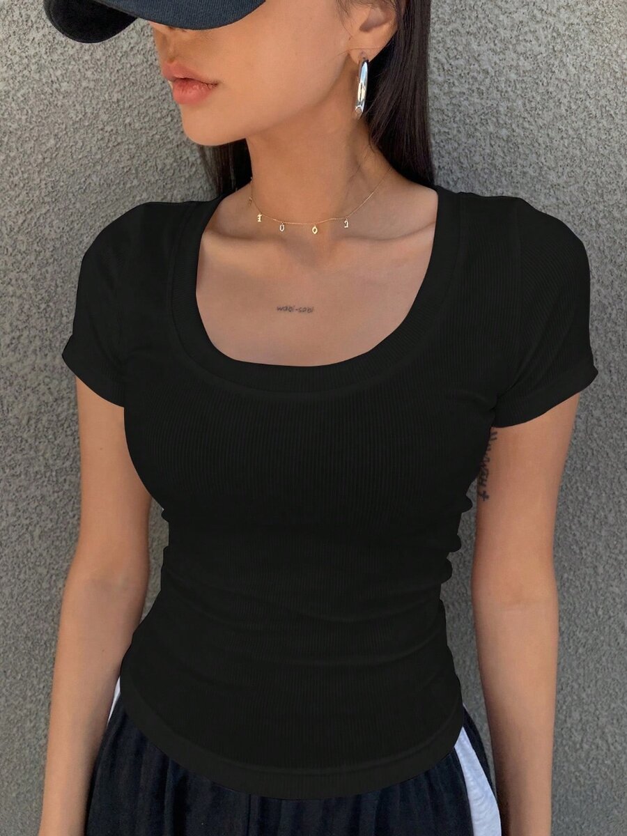 T-shirts courtes pour femmes