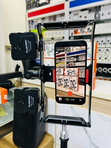 Support Téléphone avec Lumière Plokama PK-778