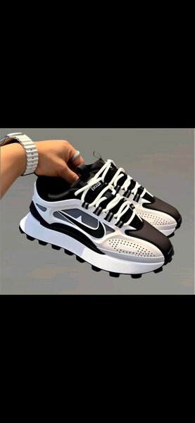 Chaussures Nike pour hommes et femmes