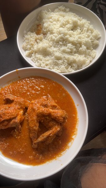 Kedjenou de poulet  et riz