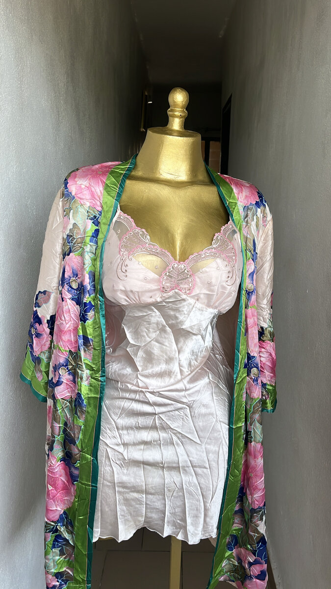 Combinaison et kimono fleuri