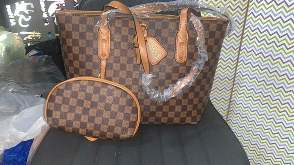 Sac à Main Élégant en Simili-Cuir