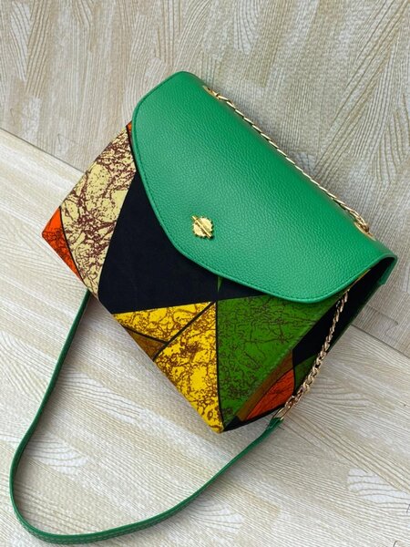 Sac à main coloré chic