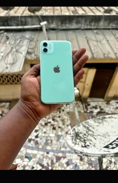 iPhone 11 Vert Menthe Reconditionné