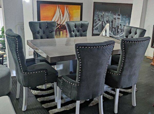 Chaise de salle à manger design