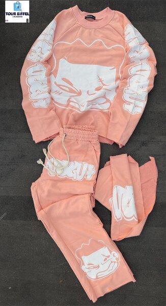 Ensemble sport à capuche stylé