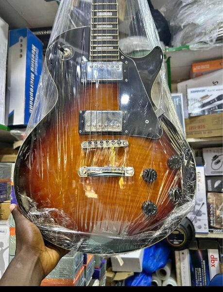 Guitare Électrique Sunburst