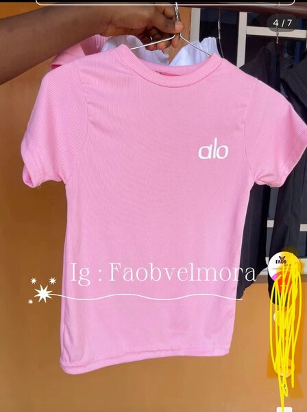 T-shirt "Alo" femme moderne