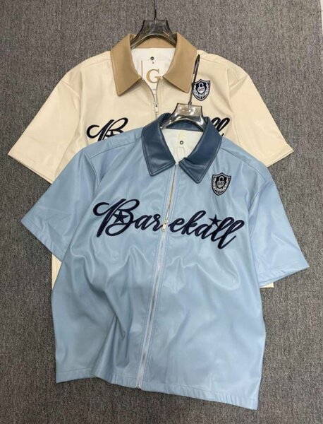 Chemise à manches courtes élégante