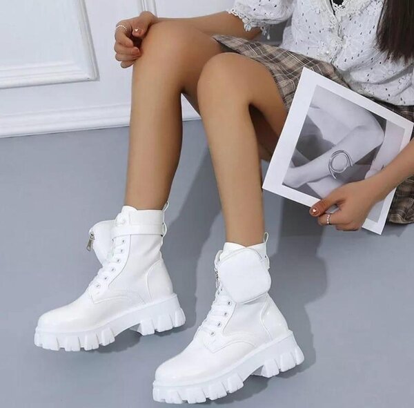 Bottes de combat stylées femme