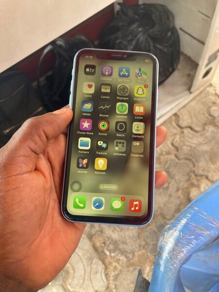 iPhone XR Bleu 64 Go