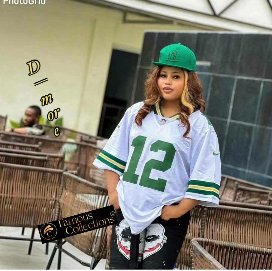 Maillot de sport stylé