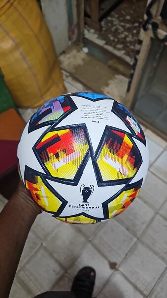 ballon adidas