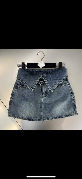 Denim skirt