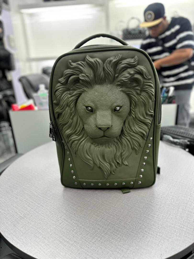 Sac à dos lion élégant