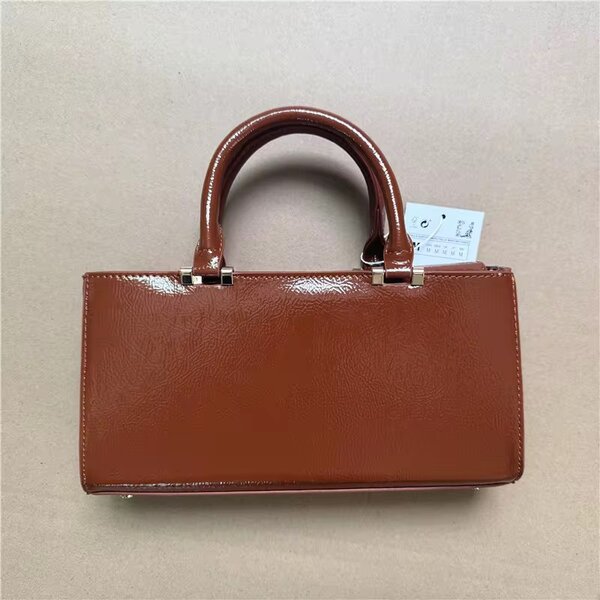 Sac à main en cuir élégant