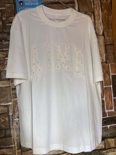 T-shirts Unisex Logo Design