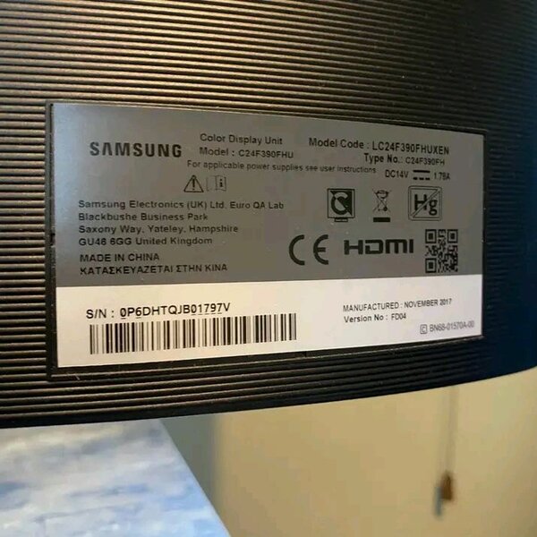 Samsung Écran LED 24 Pouces