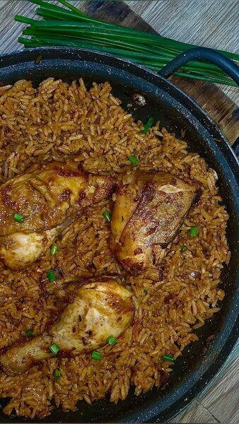 Riz au Poulet Épicé