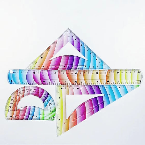 Set de règles géométriques colorées