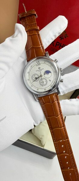 Montre Chronographe Élégante