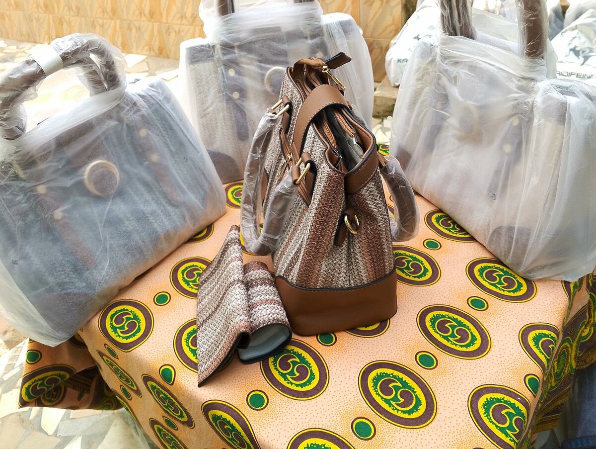 Sac à main en tissu tissé