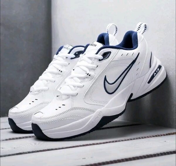 Basket NIKE BLANC