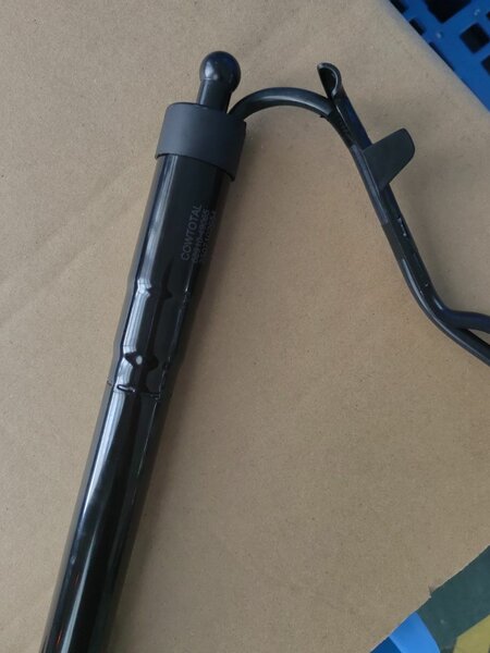 amortisseur de coffre