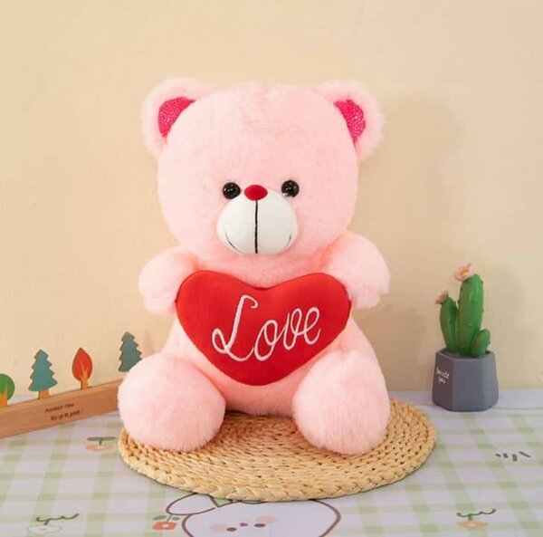 Ourson en peluche cœur 'Love'