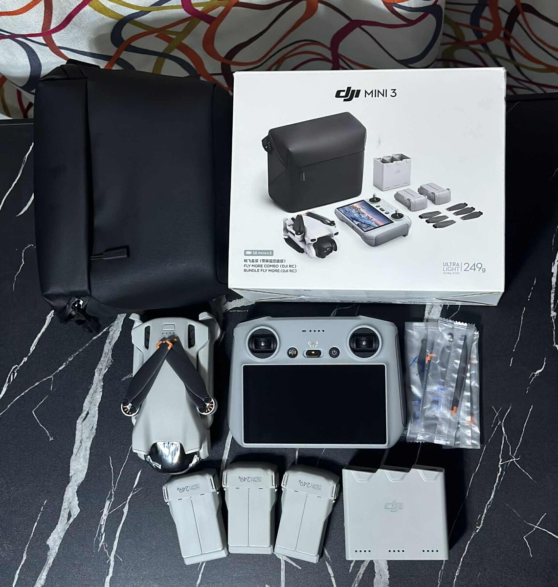 Drone DJI Mini 3 avec accessoires