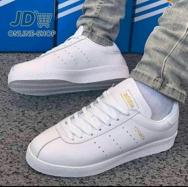 Baskets adidasblanches en cuir