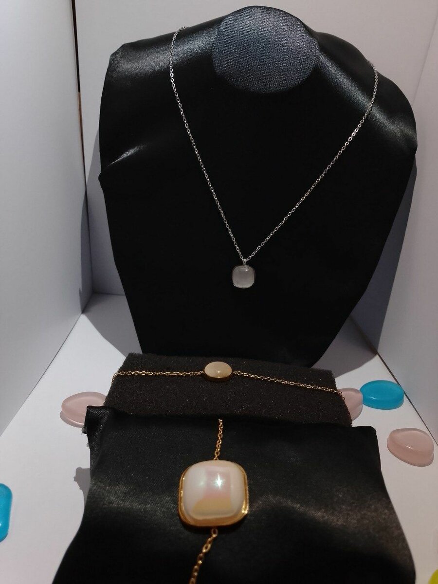 Collier en acier inoxydable