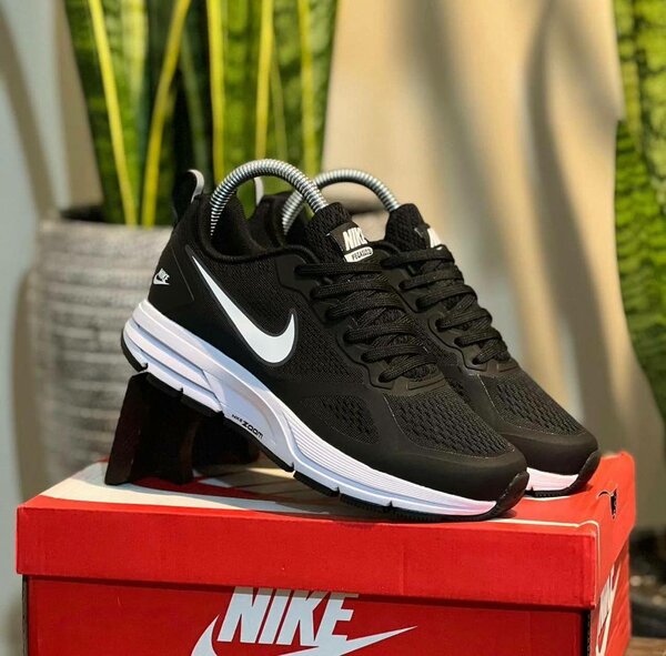 Chaussure légères Nike