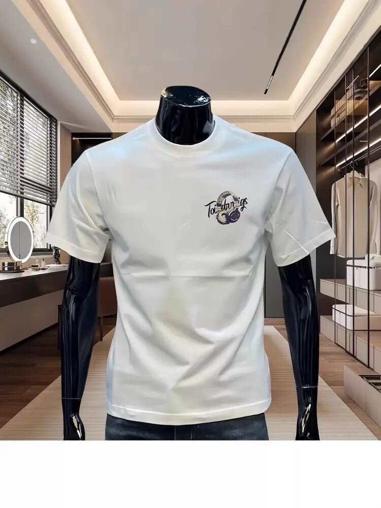 T-shirt style casual