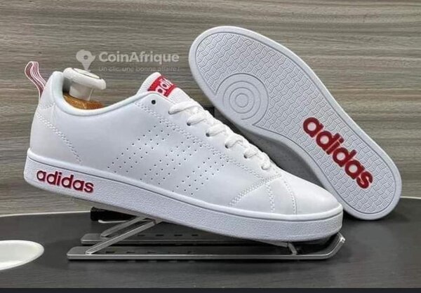Adidas Sneakers Blancs Unisexes