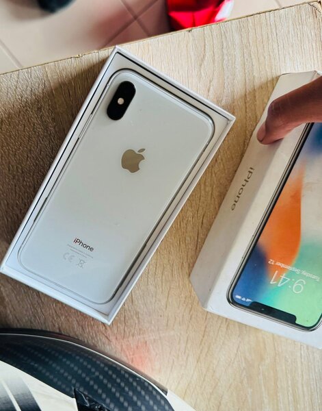 iPhone X Apple Reconditionné - 64Go