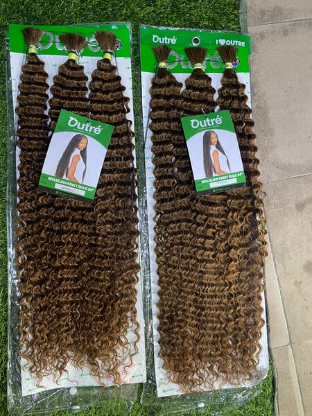 Extensions bouclées synthétiques