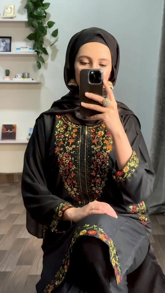 Linen sequence pocket embroidery 2p suit for girls and women