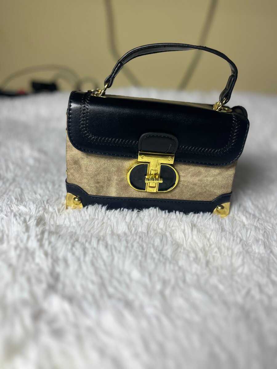 Sac à main élégant en cuir