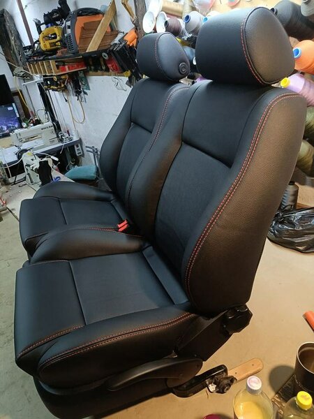 Housse de siège de voiture sur mesure