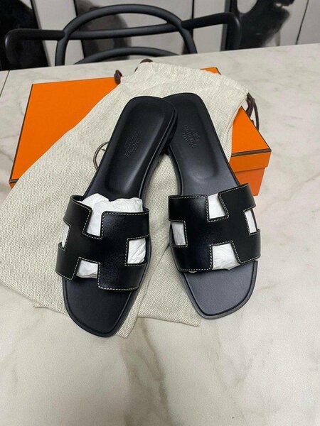Hermes Sandals