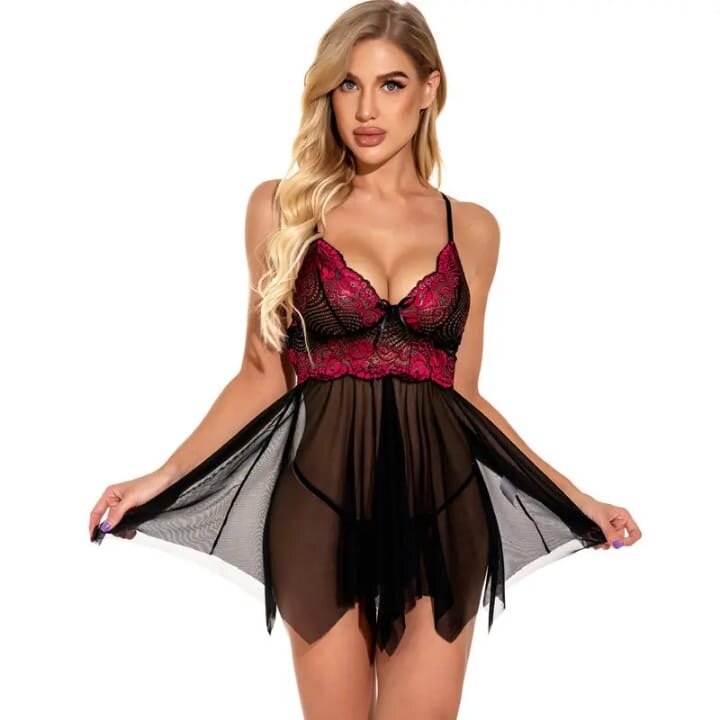 Nuisettnoire en dentelle rouge